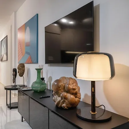 Apartment Mountain & Ocean Oasis