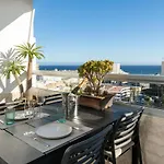 Mountain & Ocean Oasis